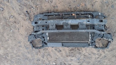 Pas передний балка радиатор kia sorento ii 2.4 09- фото №1