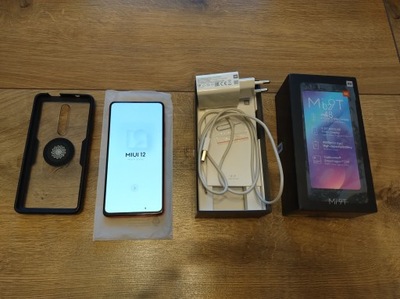 Smartfon Xiaomi Mi 9T Pro 6 GB / 64 GB 4G (LTE) czerwony