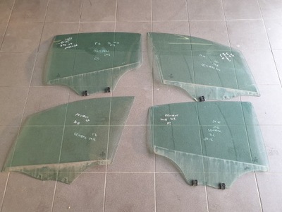 Стекло do дверь peugeot 208 2013- , с 2015 roku 5d фото №1