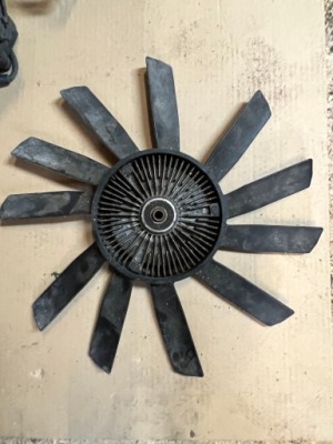 A032000522 032000522 вентилятор вязкостная муфта сцепление mercedes 190 w201 2.0e фото №1