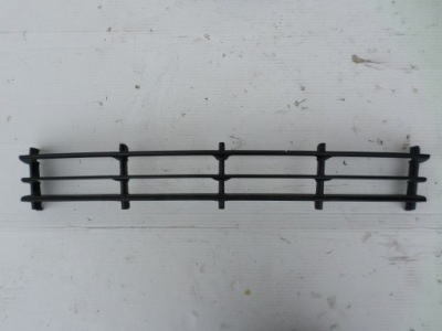 Решётка средняя бампера комплект octavia ii фото №1