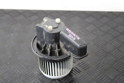 Повітродувка вентилятор обігрівача fiat 500 abarth фото №1