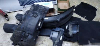 Jeep wrangler jl 18-22 подкрылок оригинал фото №1