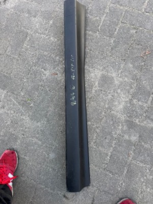 Молдинг двері правий перед toyota rav4 iv 12- оригінал 75074-42020 фото №1