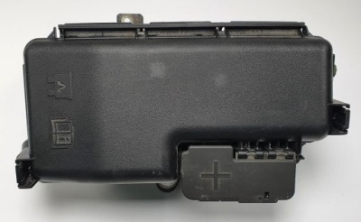 Коробка предохранителей volvo v70 2 30656936 8690698 фото №1