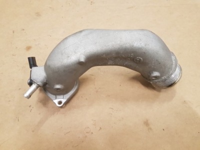 Audi rs7 rs7 труба повітря 0p2145681e фото №1