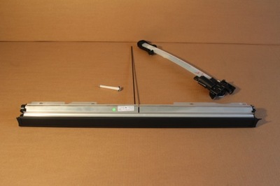 Шторка двері ліва audi a8 4h d4 lift long фото №1