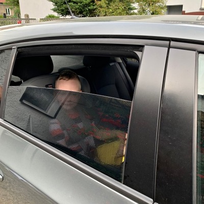 ROLETA SAMOCHODOWA OSŁONA PRZECIWSŁONECZNA DZIECI