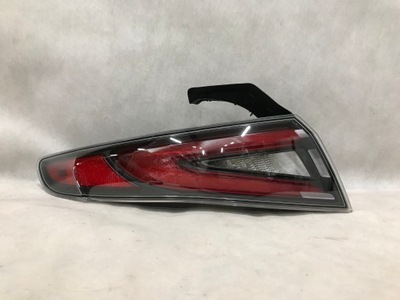 Alfa romeo giulia qv лампа задня ліва зовнішня led europa фото №1