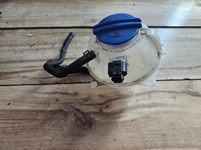 Бак расширительный polo 6r фото №1