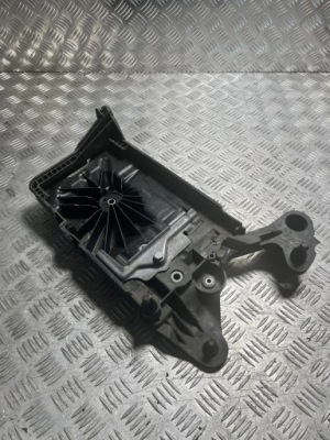 Основание аккумулятор seat leon kl1 5wa915331 1.0l бензиновый 96kw 2021 фото №1
