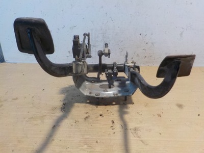 Педали сцепления i тормоза scania 1729789 фото №1