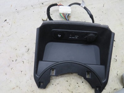 Роз'єм з'єднувач usb 12v kia sportage iii фото №1