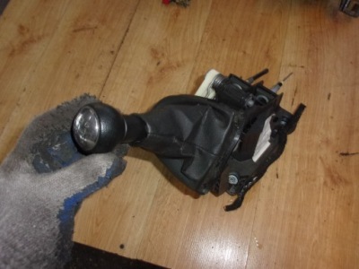 Peugeot 308 sw t7 домкрат переключения передач фото №1