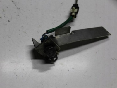 Outlander i 04 вкладка замка дверь левый перед фото №1