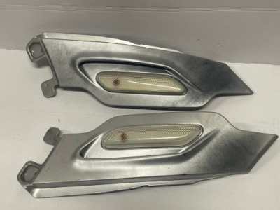 Mini countryman r60 правий лівий молдинг поворотник перед передній фото №1