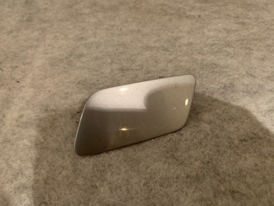 Audi a3 8v заглушка розпилювача ліва фото №1