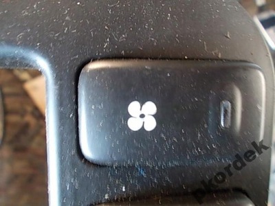 Hyundai galloper - вимикач вентилятора фото №1