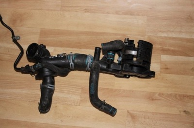 Корпус термостата mercedes-benz klasa e фото №1