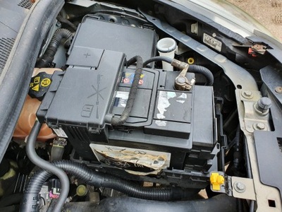 Корпус основание аккумулятор opel meriva b фото №1