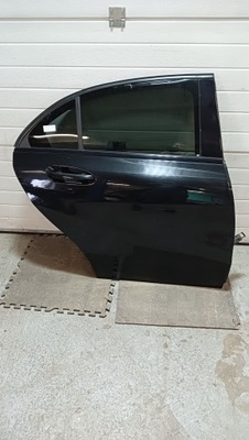 Mercedes w176 дверь правый задняя код лакокрасочного покрытия: 191 фото №1