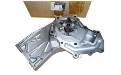 Насос wody renault 77 01 057 951 фото №1