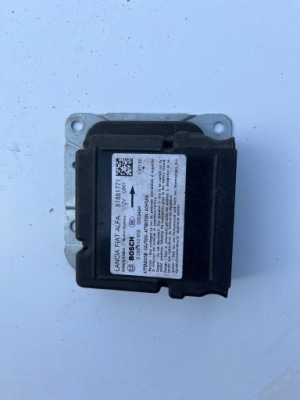 Fiat doblo ii датчик подушка безопасности 51881771 фото №1