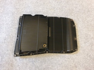 Porsche panamera 970 піддон масляна оригінальний фільтр фото №1