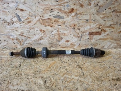 Dacia sandero i приводной вал правый перед 8200499306 фото №1
