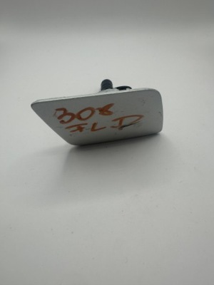 Заглушка бампера распылителя левая nowa peugeot 308 i t8 оригинальная фото №1