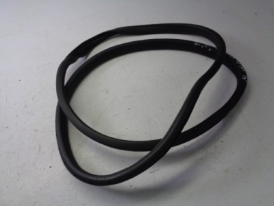 Прокладка дверь левый задний  mercedes a-klasa w176 1.5 дизель 2013 rok фото №1