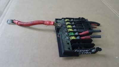 Ford fusion i 1 1.4 tdci коробка запобіжників фото №1