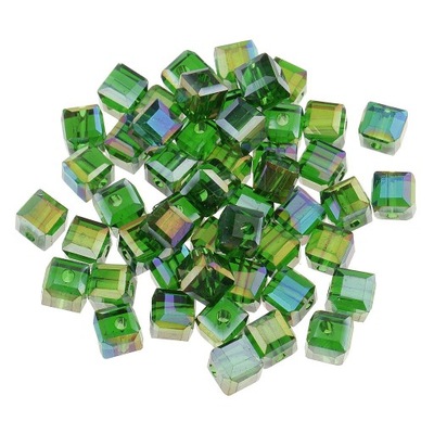 50x zielone fasetowane kwadratowe kostki szklane Deep Green
