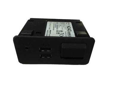 LECTOR PORT USB SD AUX N243-669U0 MAZDA MX5 ND 15-20R  