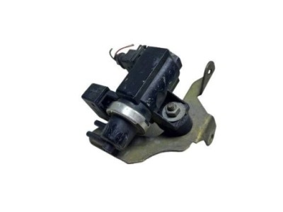 Клапан вакууму 2247906 bmw e46 2.0d фото №1