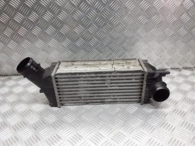 Интеркулер citroen c4 i 1.6 hdi 9646694680 фото №1