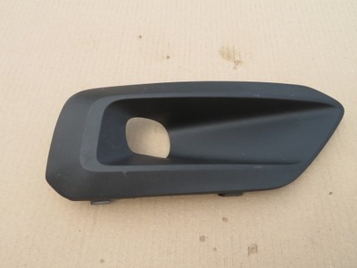 Volvo xc40 2018- przed lift правая решётка na противотуманная фара решётка радиатора бампера фото №1