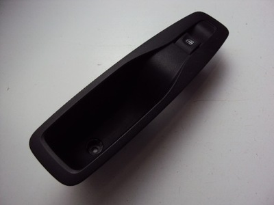 Панель вікон правий задня renault kadjar фото №1