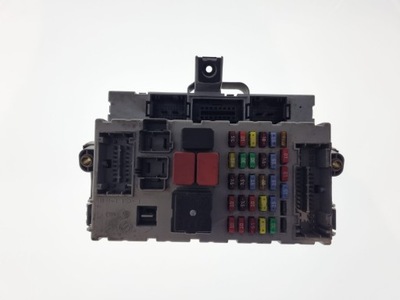 Fiat doblo 2007 рамка / модуль предохранителей фото №1