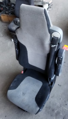 Сиденье man tgx tgs tga с датчиком фото №1