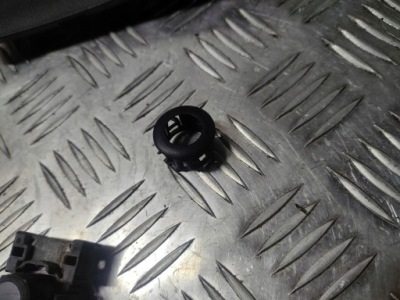 Mazda cx5 cx-5 корзина тримач датчика паркування фото №1