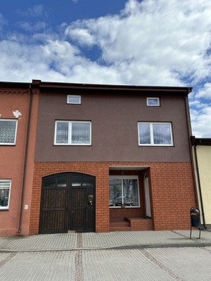 Dom, Przyrów (gm.), 371 m²