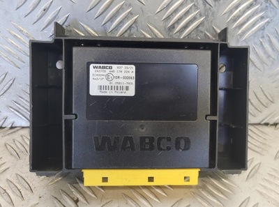 Блок керування / бортовий комп'ютер / модуль ecas man 8125811 7031 фото №1