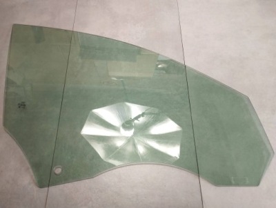 Audi a5 8t стекло правая перед 2015 фото №1