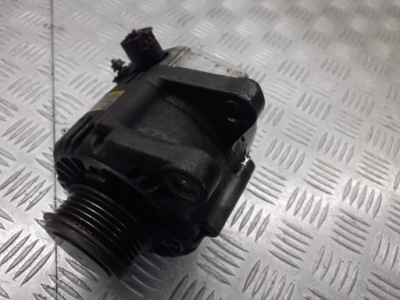 Генератор toyota yaris 1 1.4 d4d 27060-33020 фото №1