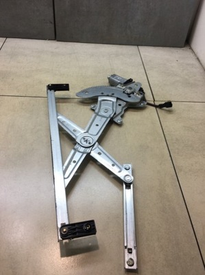 Підйомник скло правий перед kia carens ii фото №1