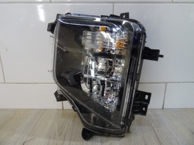 Mitsubishi l200 2018- противотуманная фара левый 8315a059 llu фото №1