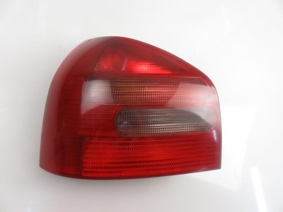 FARO IZQUIERDA PARTE TRASERA AUDI A3 (8L1) 8L0945095A  