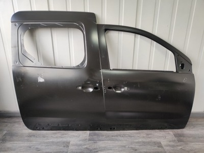 Двері renault express передні праве nowe оригінальні фото №1