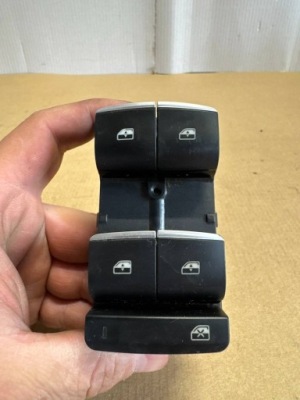 Перемикач вікон alfa romeo stelvio 01561291690 фото №1